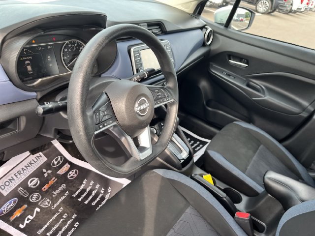 Used 2024 Nissan Versa SV FWD image 14