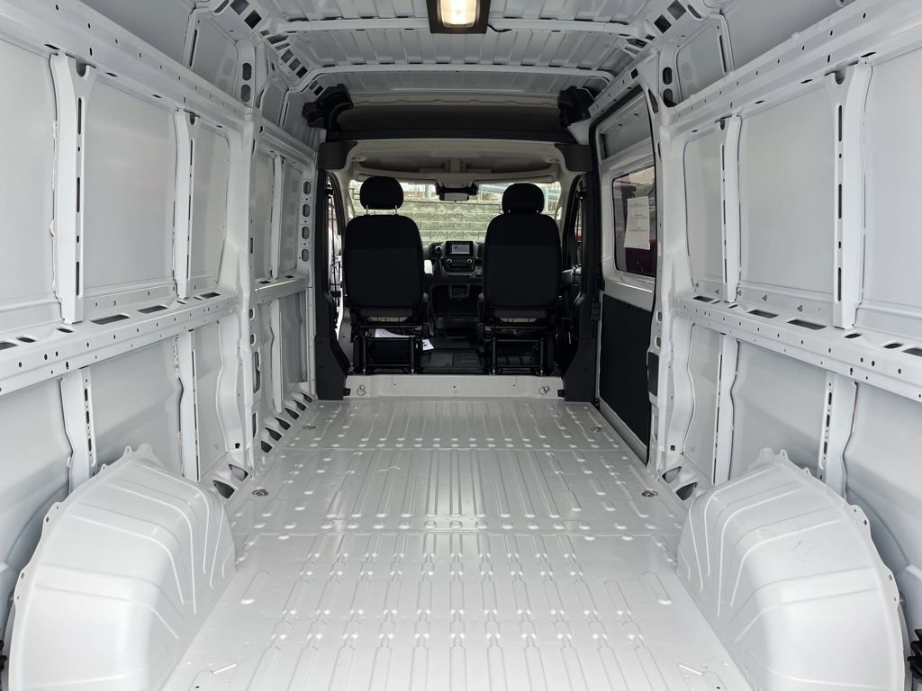 New 2026 RAM ProMaster 2500 image 16