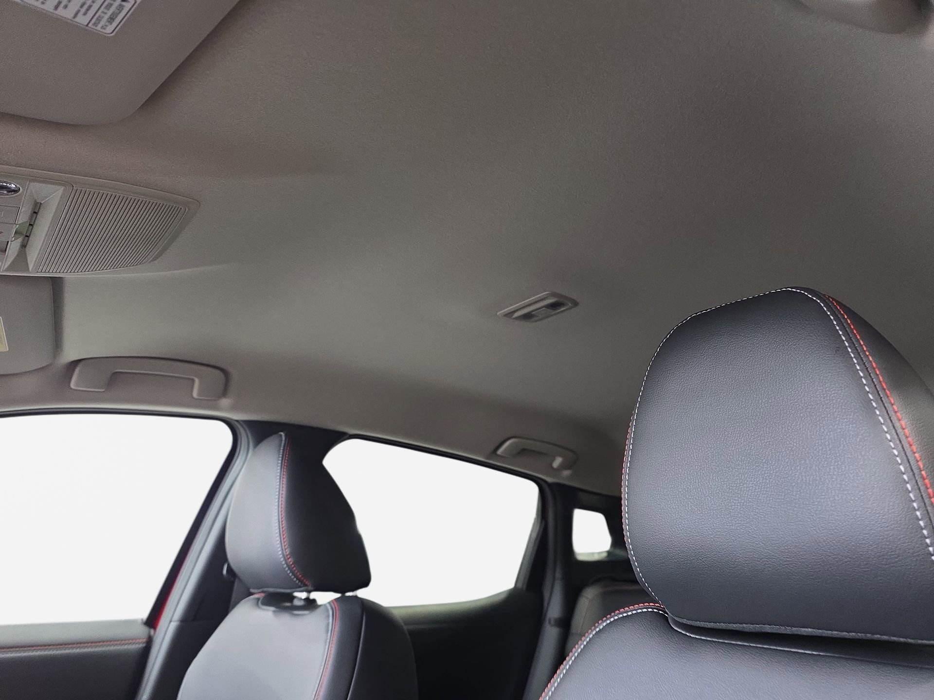 New 2026 Nissan Kicks SR FWD image 29