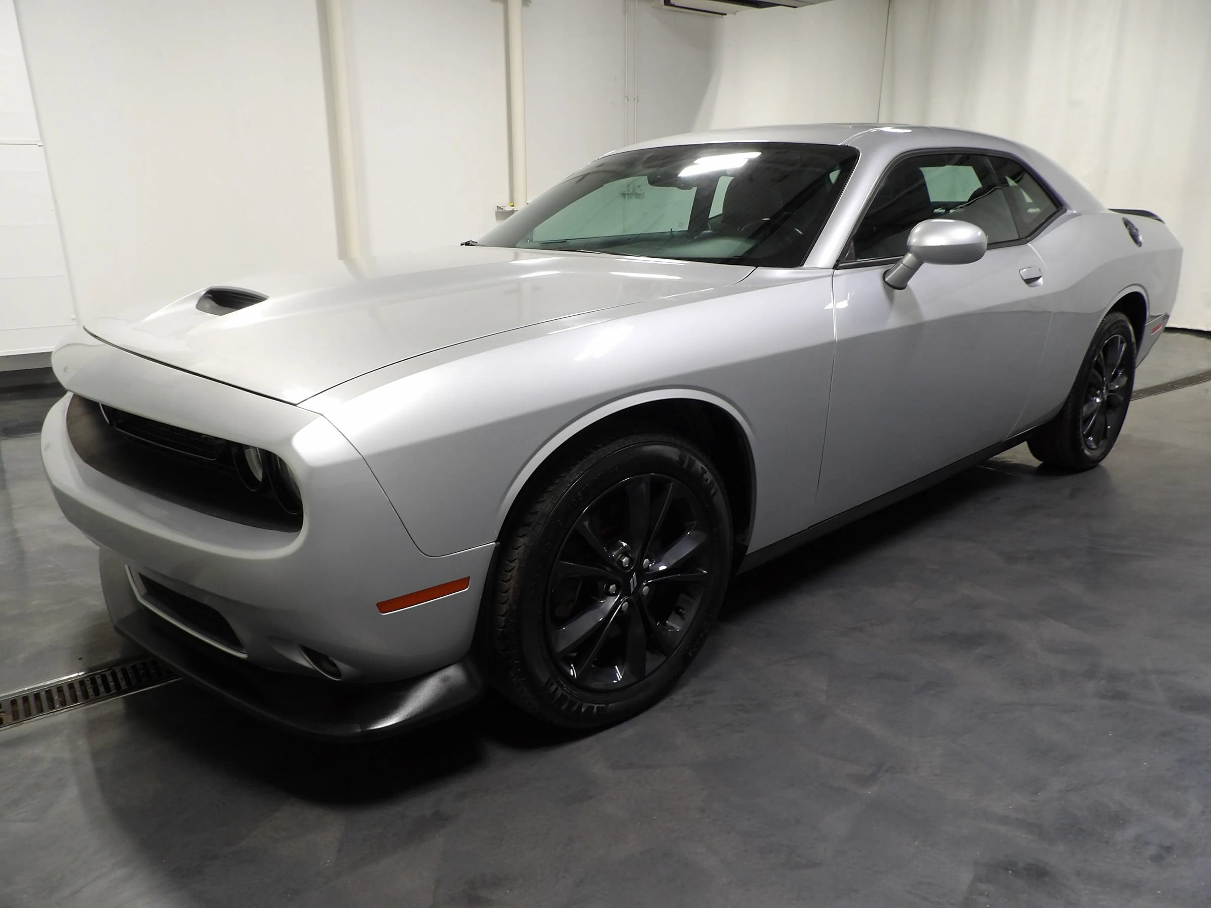 Used 2020 Dodge Challenger GT w/ Blacktop Package AWD/4WD image 6