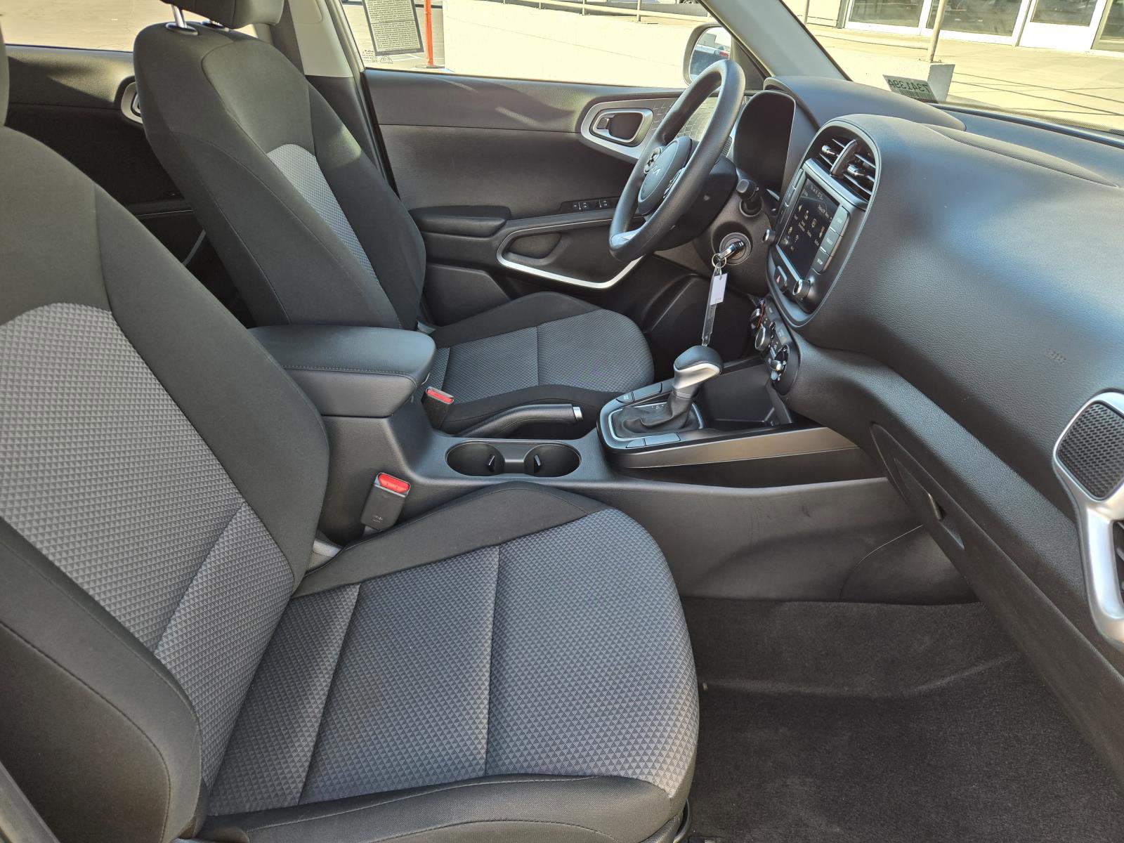 Used 2022 Kia Soul LX w/ Technology Package image 30