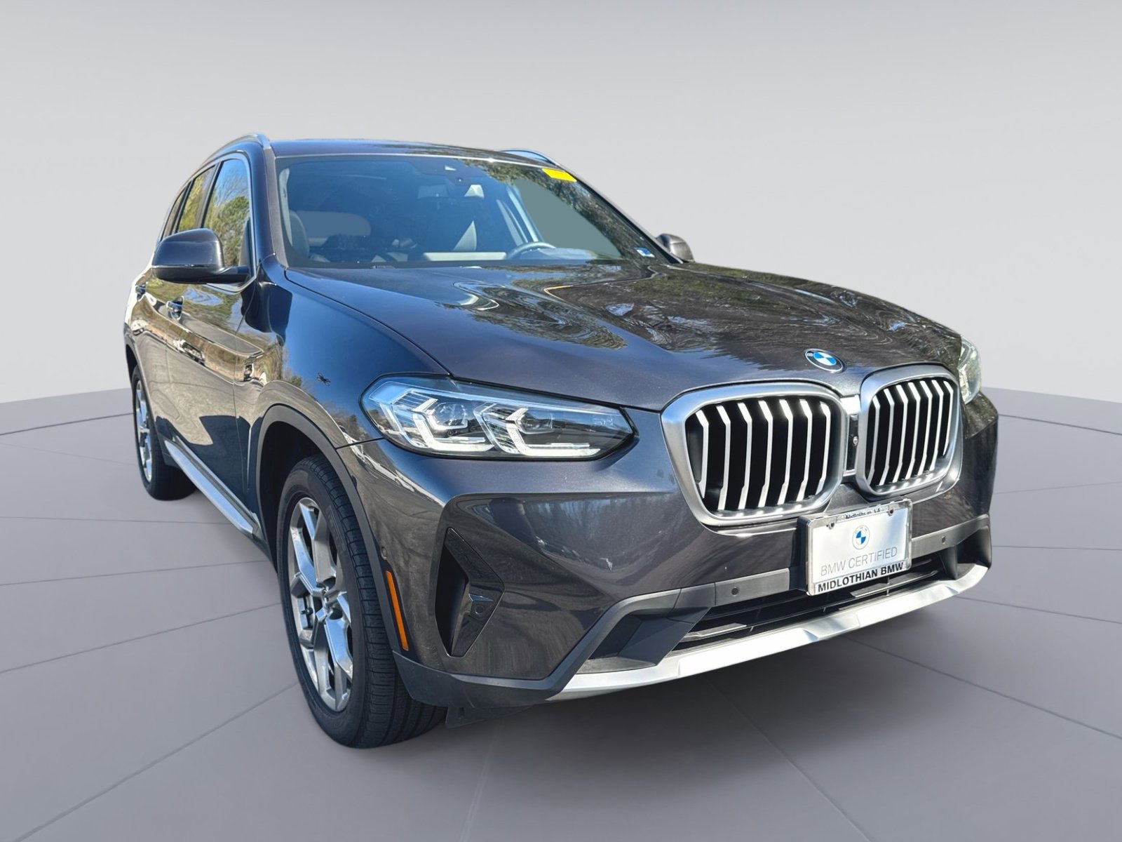Certified 2024 BMW X3 xDrive30i w/ Premium Package image 3