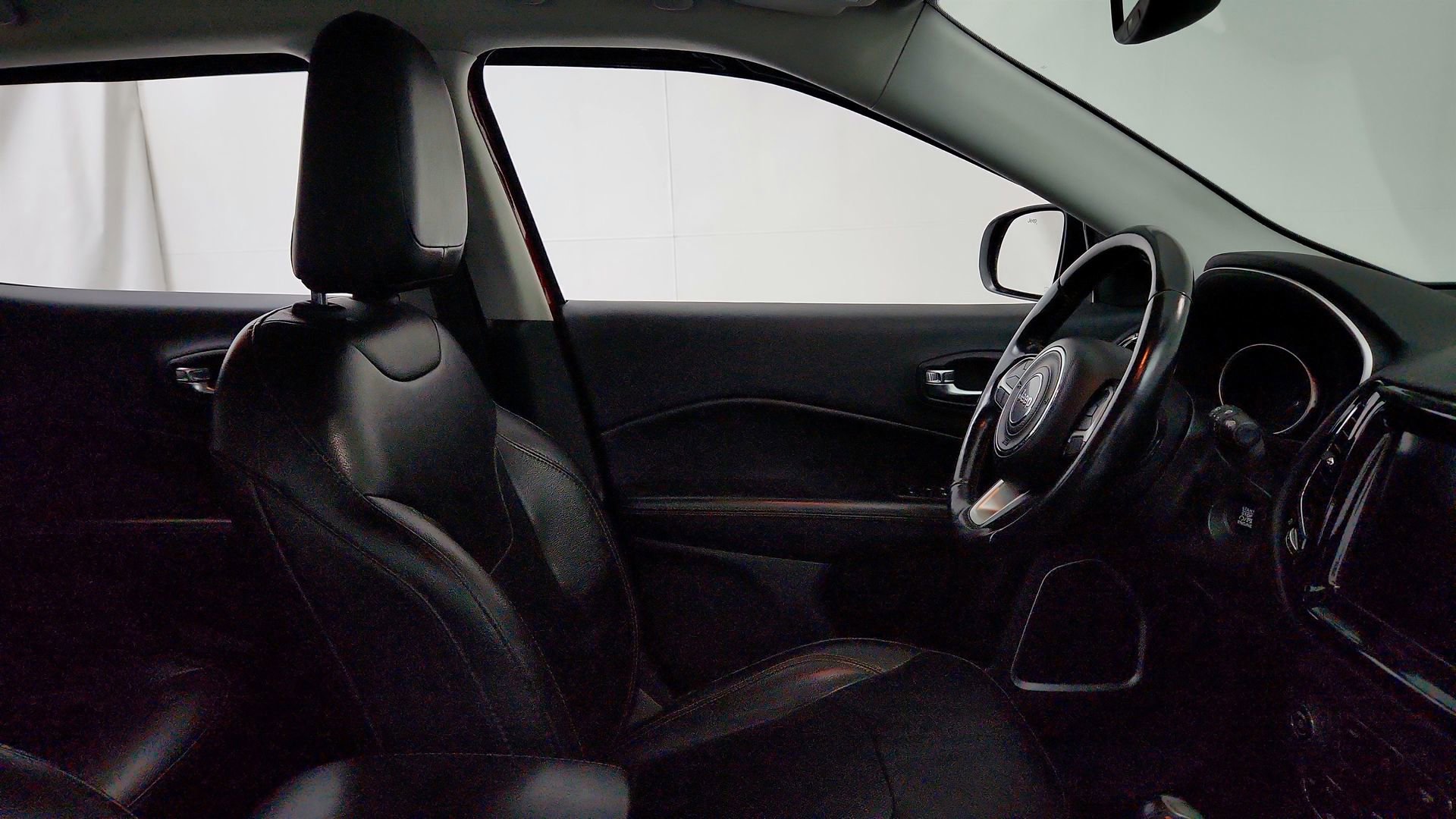 Used 2020 Jeep Compass Limited AWD/4WD image 29