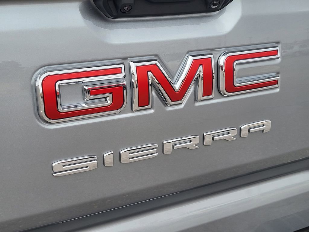 New 2026 GMC Sierra 1500 SLE image 8