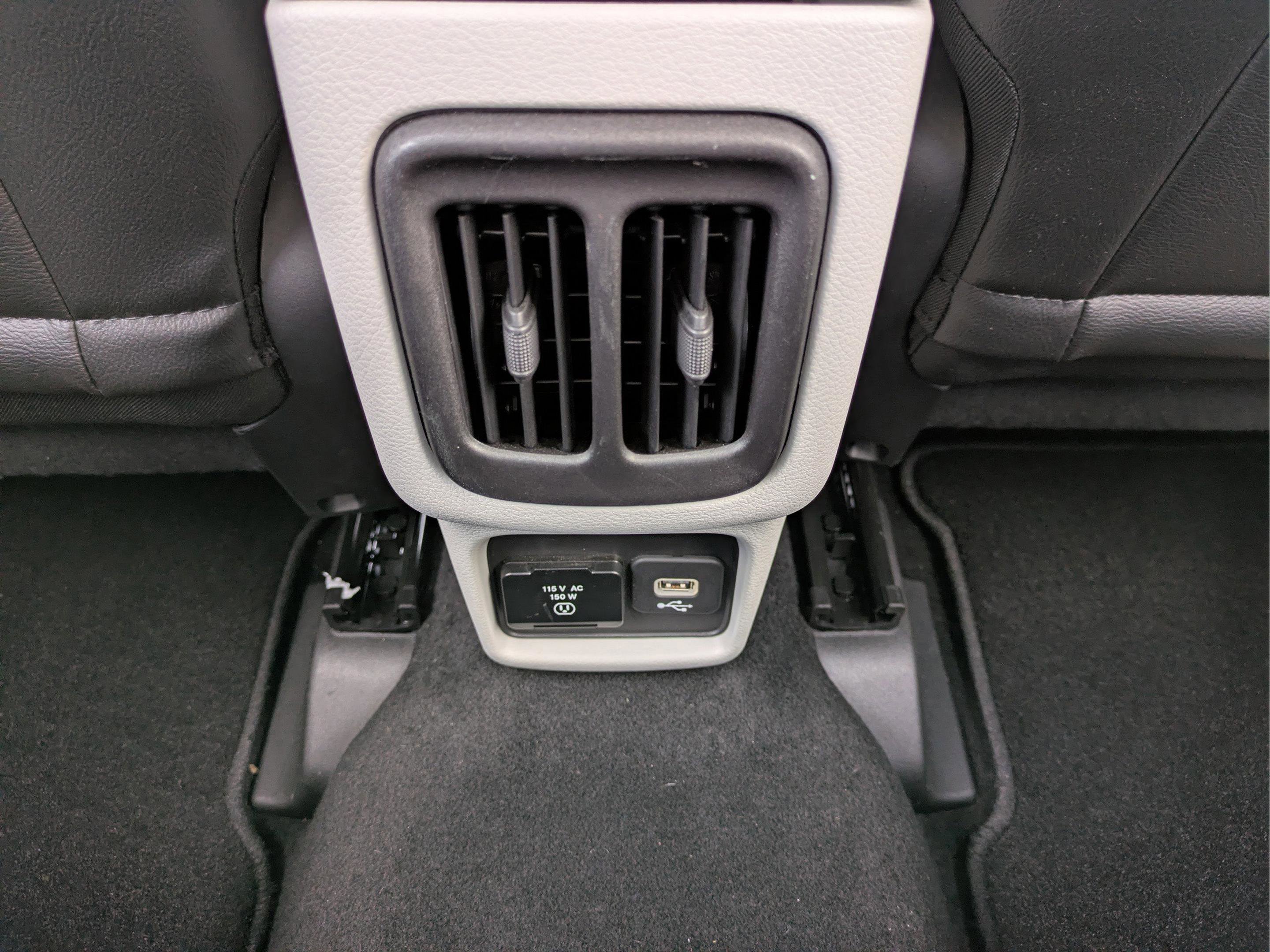 Used 2019 Jeep Compass Latitude w/ Popular Equipment Group image 19