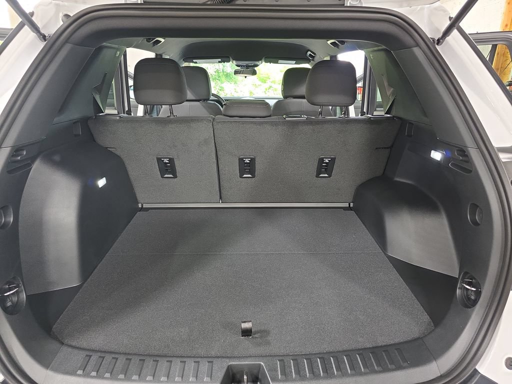 New 2027 GMC Terrain Elevation AWD/4WD image 12