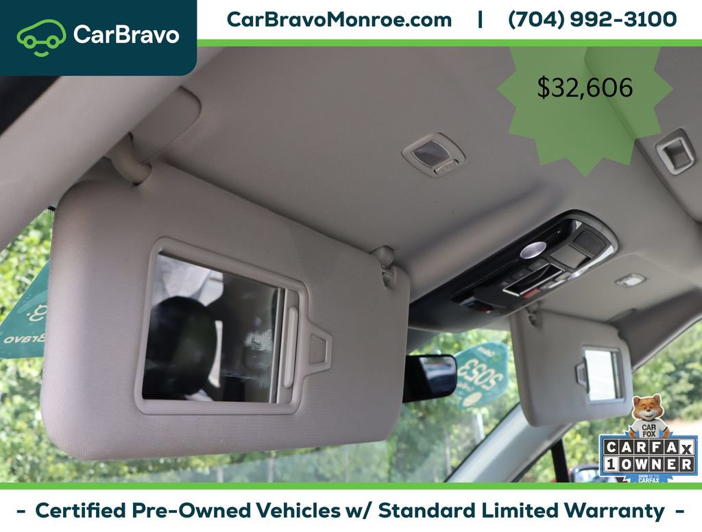 Used 2023 Kia Carnival SX Prestige FWD image 28