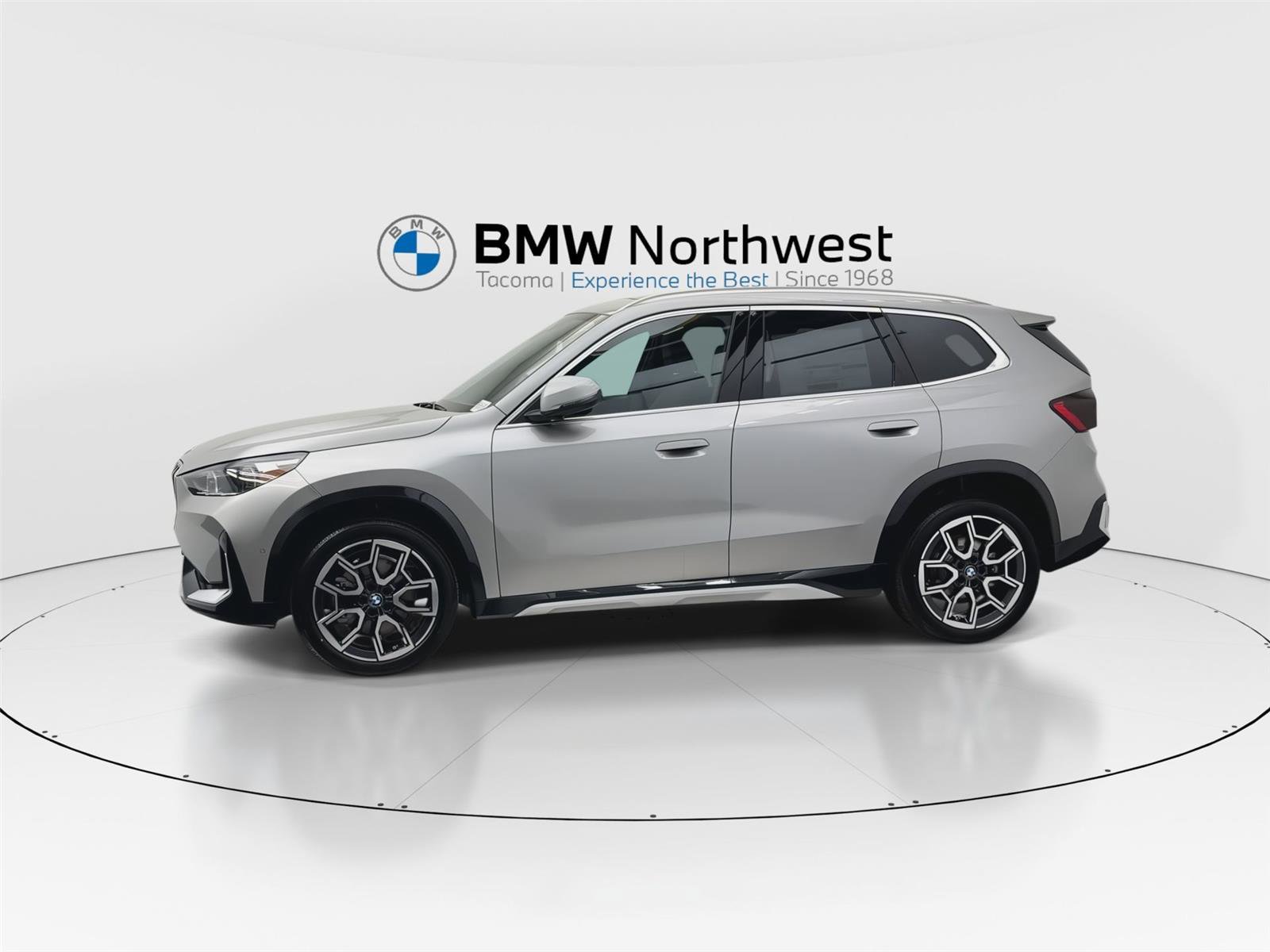 New 2026 BMW X1 xDrive28i w/ Convenience Package image 10
