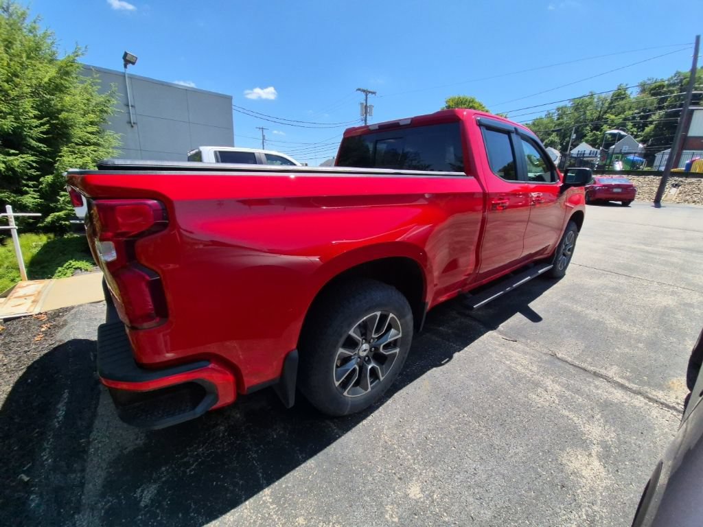Used 2022 Chevrolet Silverado 1500 RST AWD/4WD image 8