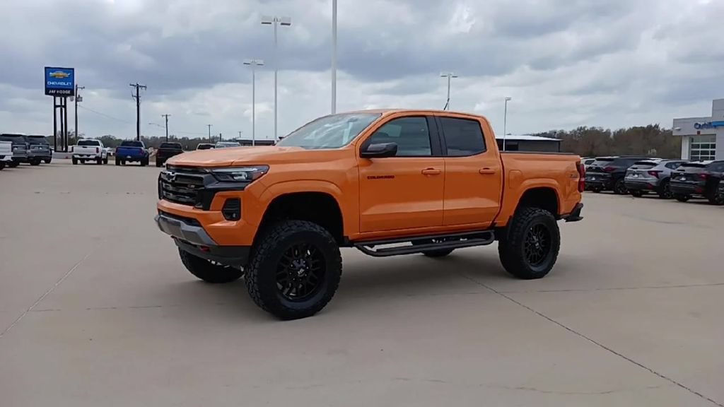 New 2025 Chevrolet Colorado Z71 AWD/4WD image 4