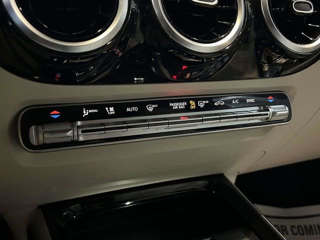 Certified 2022 Mercedes-Benz GLA 250 4MATIC image 28