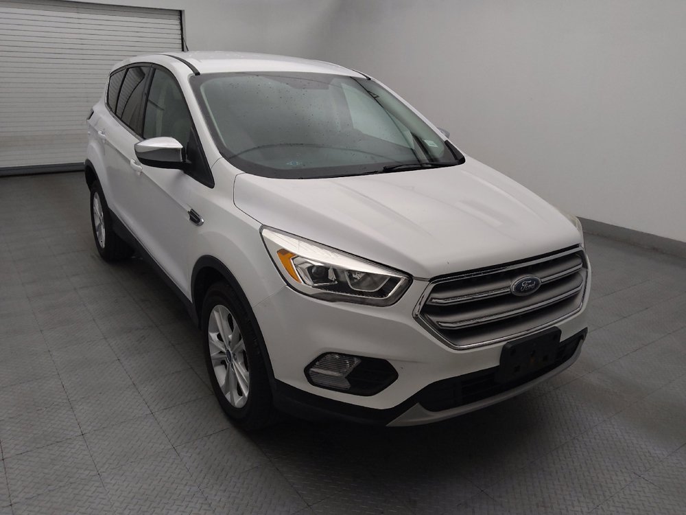 Used 2017 Ford Escape SE FWD image 13