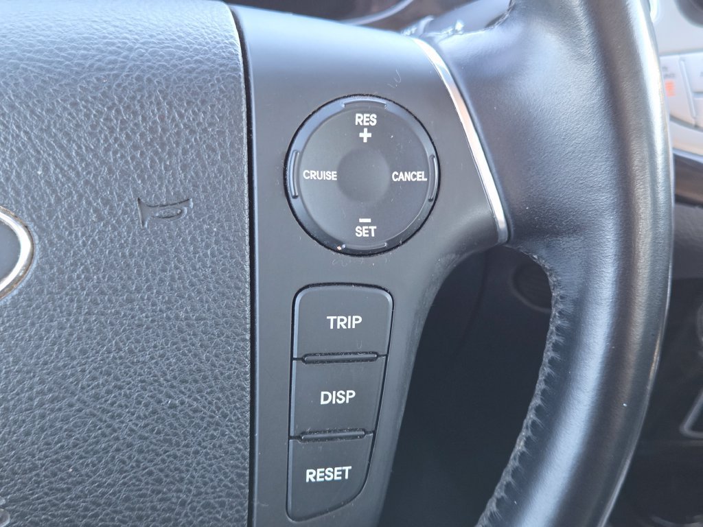 Used 2013 Hyundai Genesis 3.8 RWD image 14