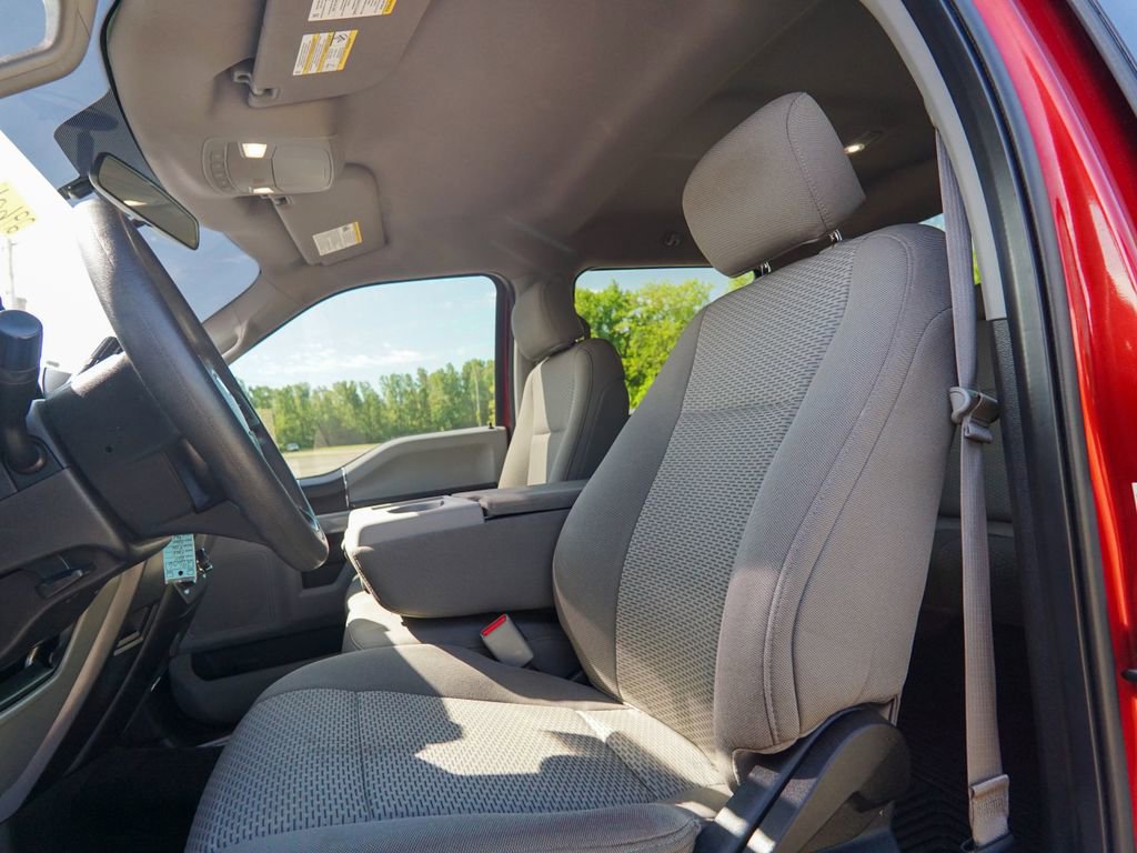 Used 2017 Ford F150 XLT AWD/4WD image 20