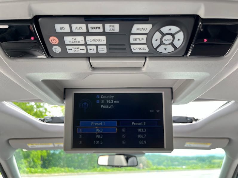 Used 2017 Honda Pilot Touring image 42