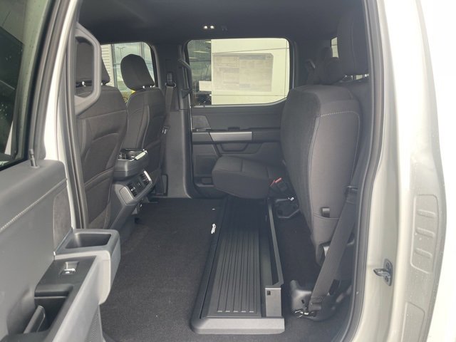 New 2025 Ford F150 XLT w/ Equipment Group 302A MID image 24