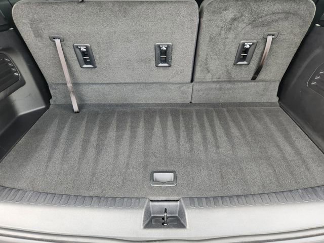 Used 2024 Chevrolet Traverse LT w/ LPO, Floor Liner Package image 33