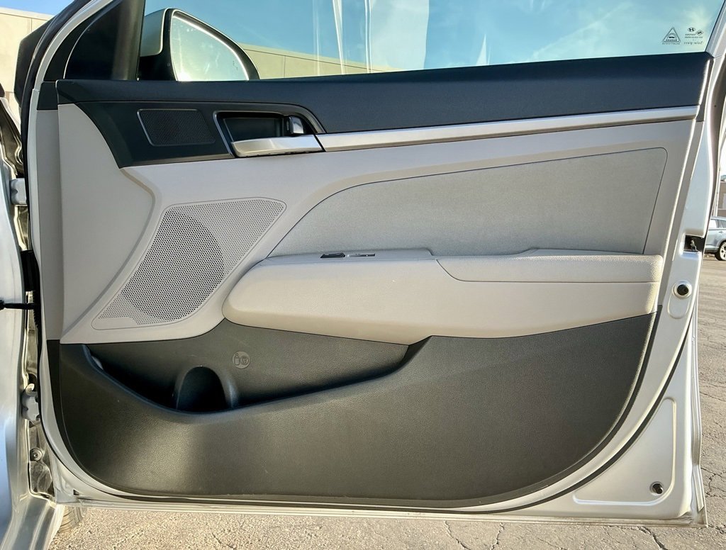 Used 2018 Hyundai Elantra SEL image 24