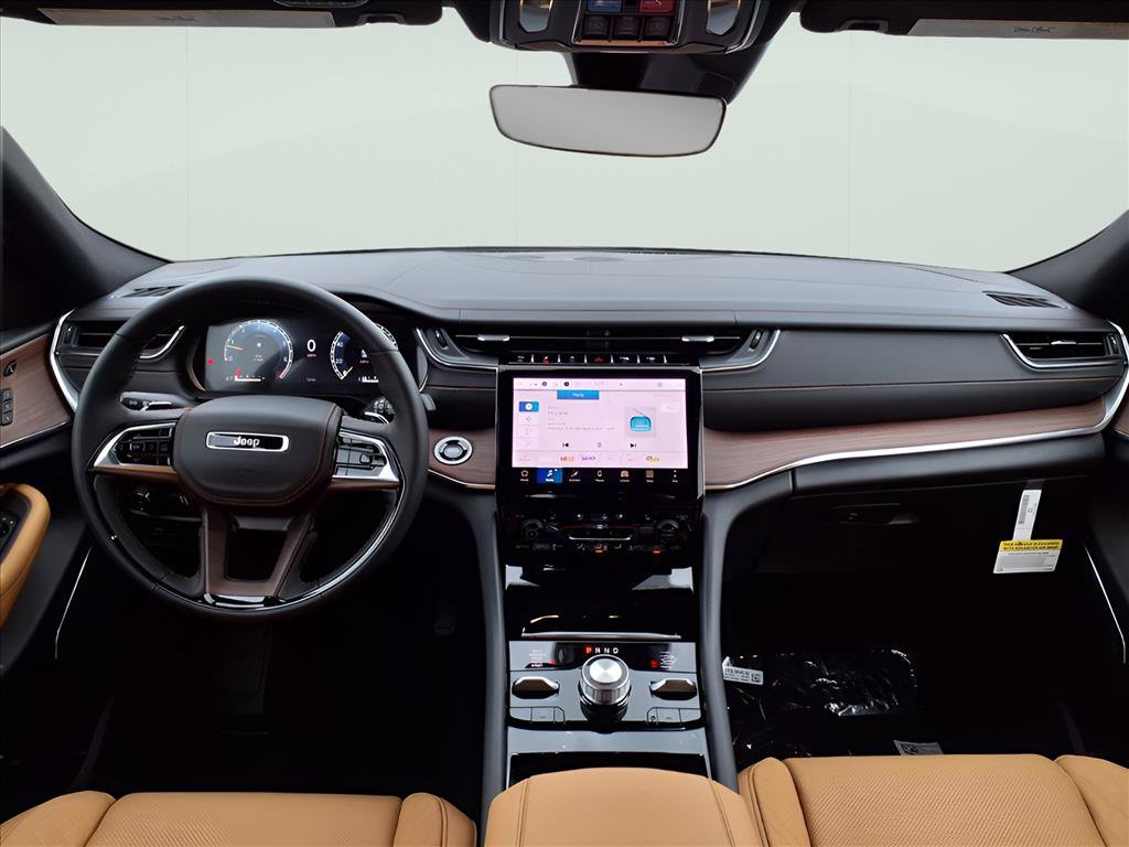 New 2025 Jeep Grand Cherokee L Summit w/ Obsidian Package image 10