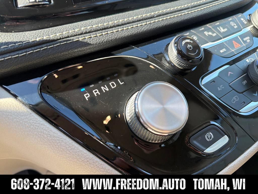 Used 2021 Chrysler Pacifica Limited w/ Premium & Safety Sphere Group AWD/4WD image 24