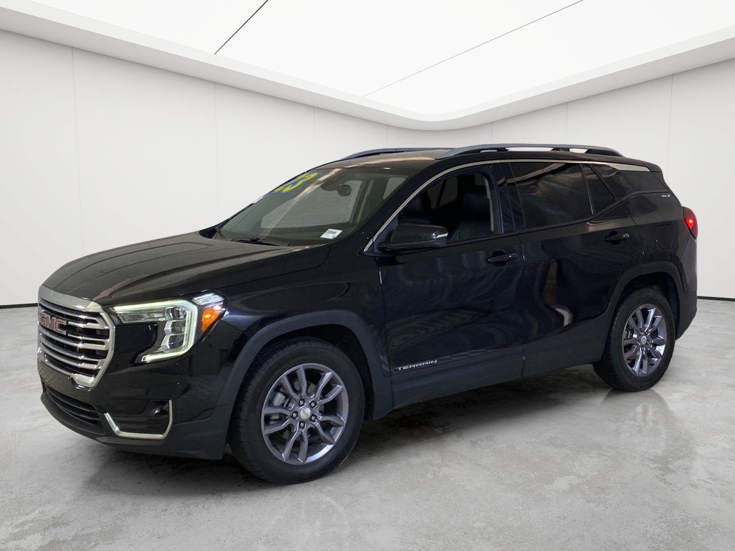 Certified 2023 GMC Terrain SLT w/ LPO, Floor Liner Package FWD image 7