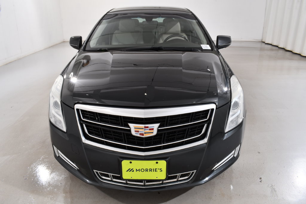 Used 2016 Cadillac XTS Luxury AWD/4WD image 3
