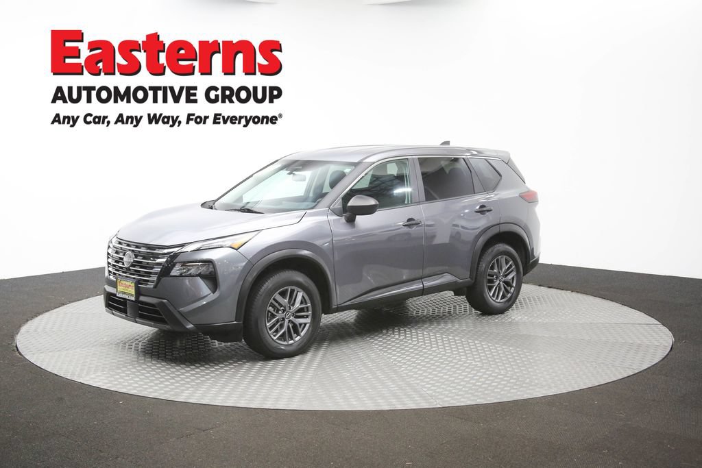 Used 2024 Nissan Rogue S AWD/4WD image 52
