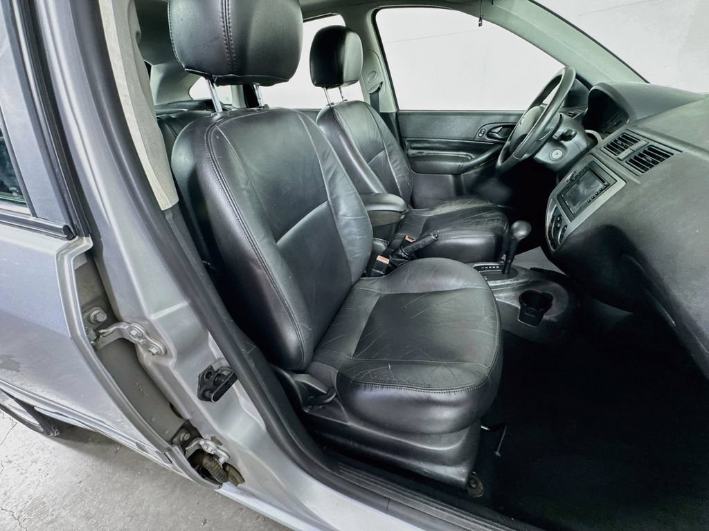 Used 2007 Ford Focus S FWD image 31