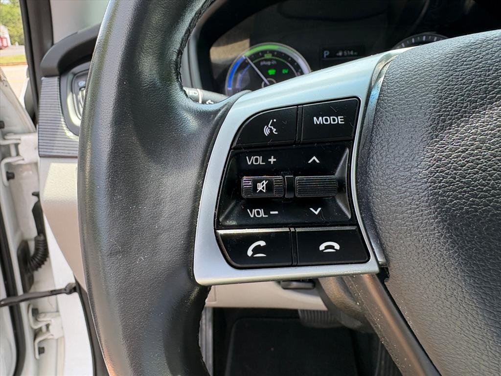 Used 2019 Hyundai Sonata Limited FWD image 10
