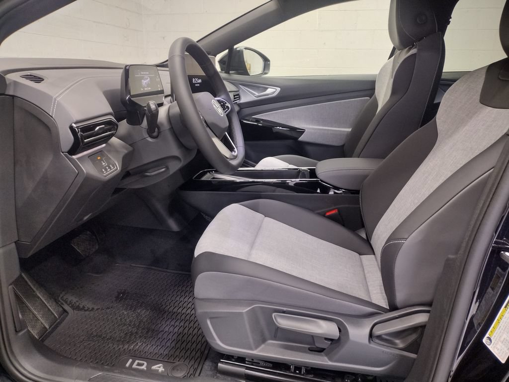 New 2026 Volkswagen ID.4 Pro AWD/4WD image 18