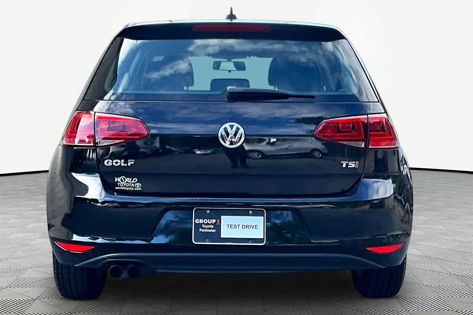 Used 2017 Volkswagen Golf S FWD image 5