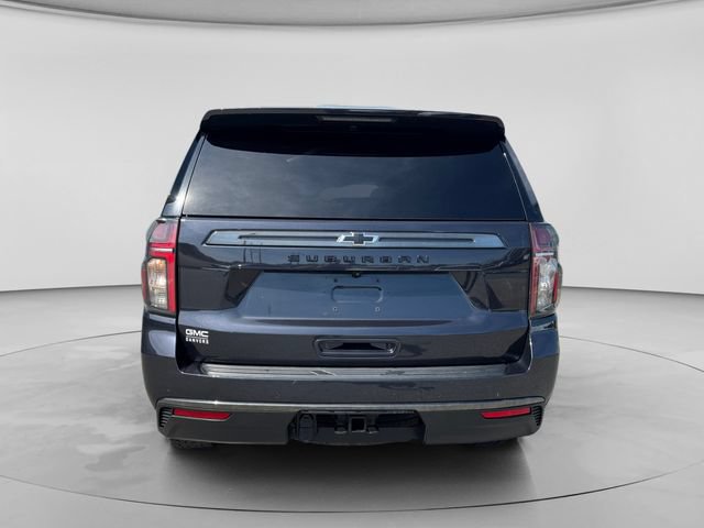 Certified 2022 Chevrolet Suburban Z71 w/ Luxury Package AWD/4WD image 4