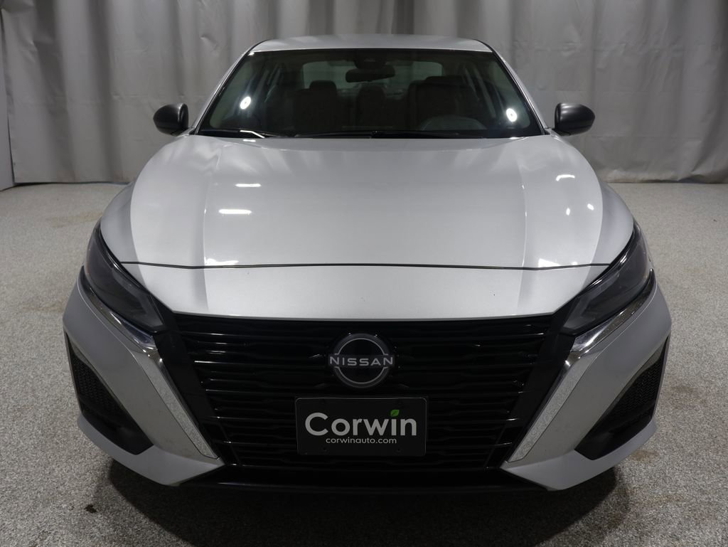 Used 2024 Nissan Altima 2.5 S image 6