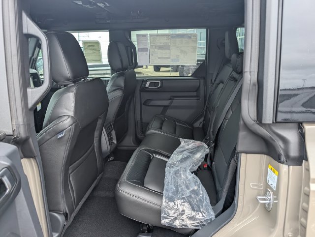 New 2026 Ford Bronco Outer Banks AWD/4WD image 10