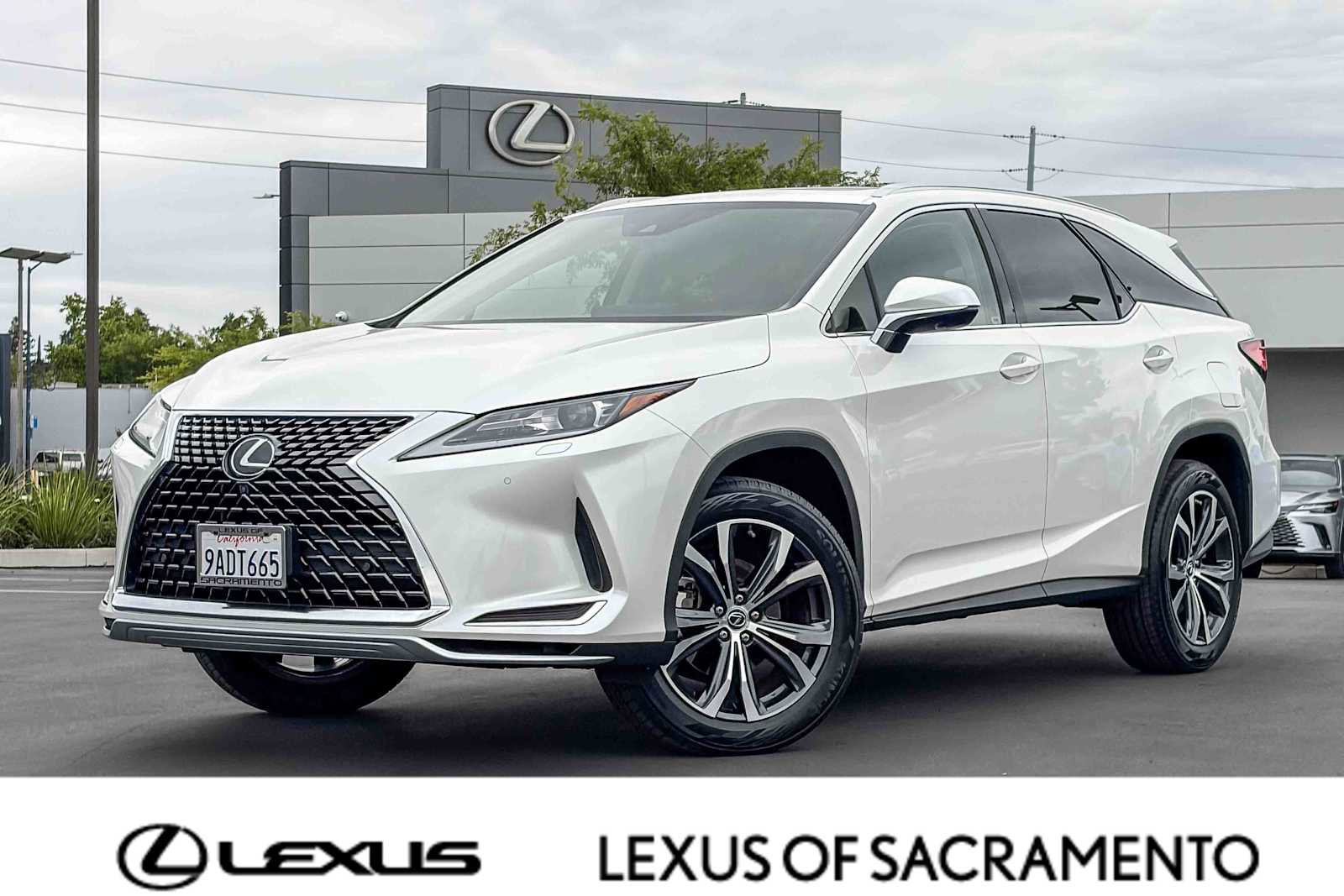 Certified 2022 Lexus RX 350L FWD w/ Premium Package image 1