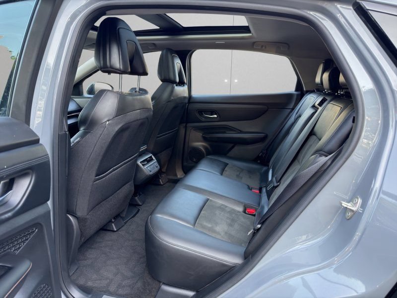 Used 2023 Nissan Ariya Evolve+ AWD/4WD image 10