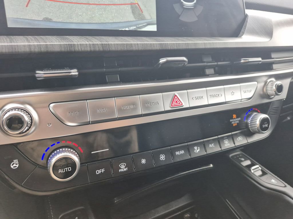 Used 2025 Kia Telluride EX image 26