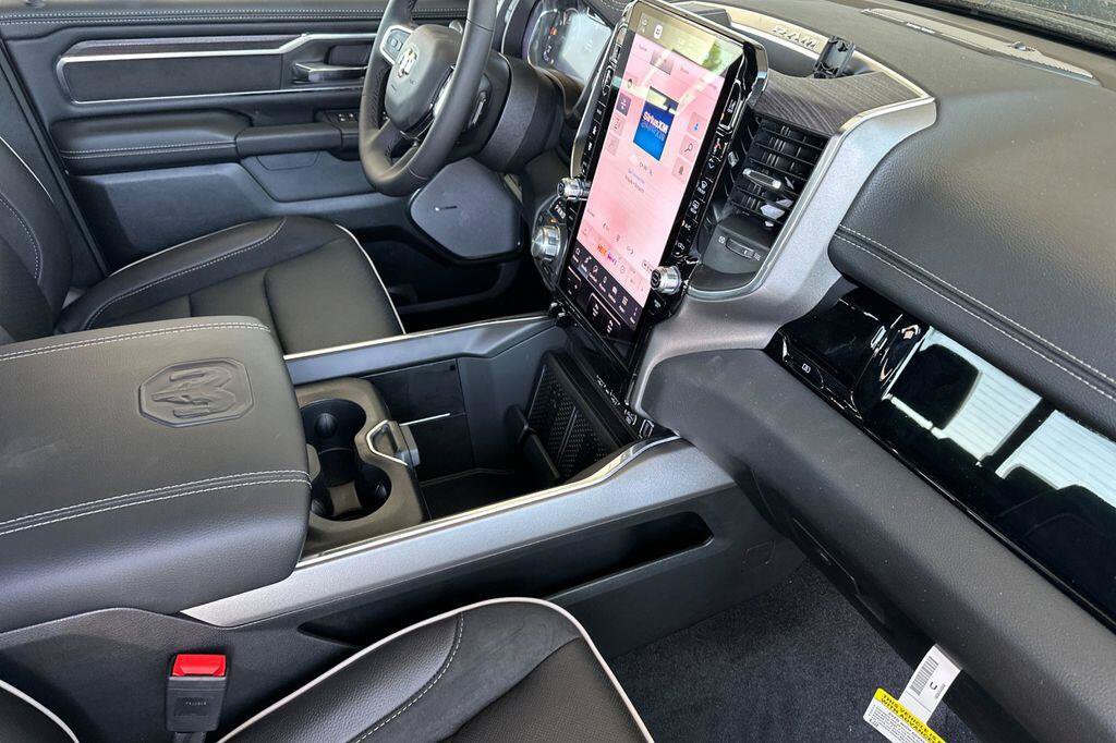 New 2026 RAM 1500 Laramie w/ Night Edition AWD/4WD image 15