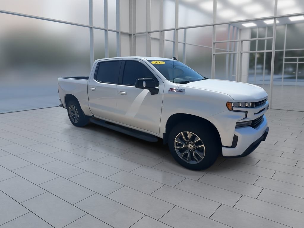 Used 2019 Chevrolet Silverado 1500 RST w/ True North Edition AWD/4WD image 2