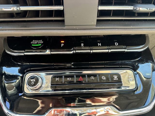 Used 2024 Lincoln Corsair AWD w/ Equipment Group 101A image 24