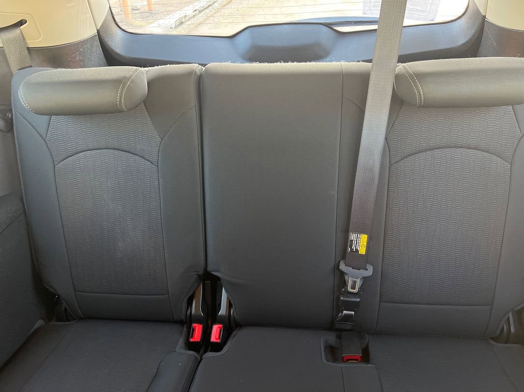 Used 2013 Chevrolet Traverse LT image 13