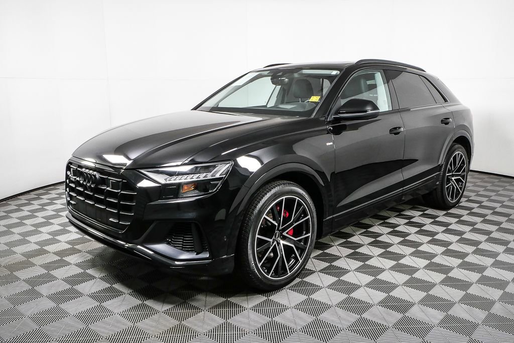 Used 2023 Audi Q8 Prestige w/ Prestige Package image 26