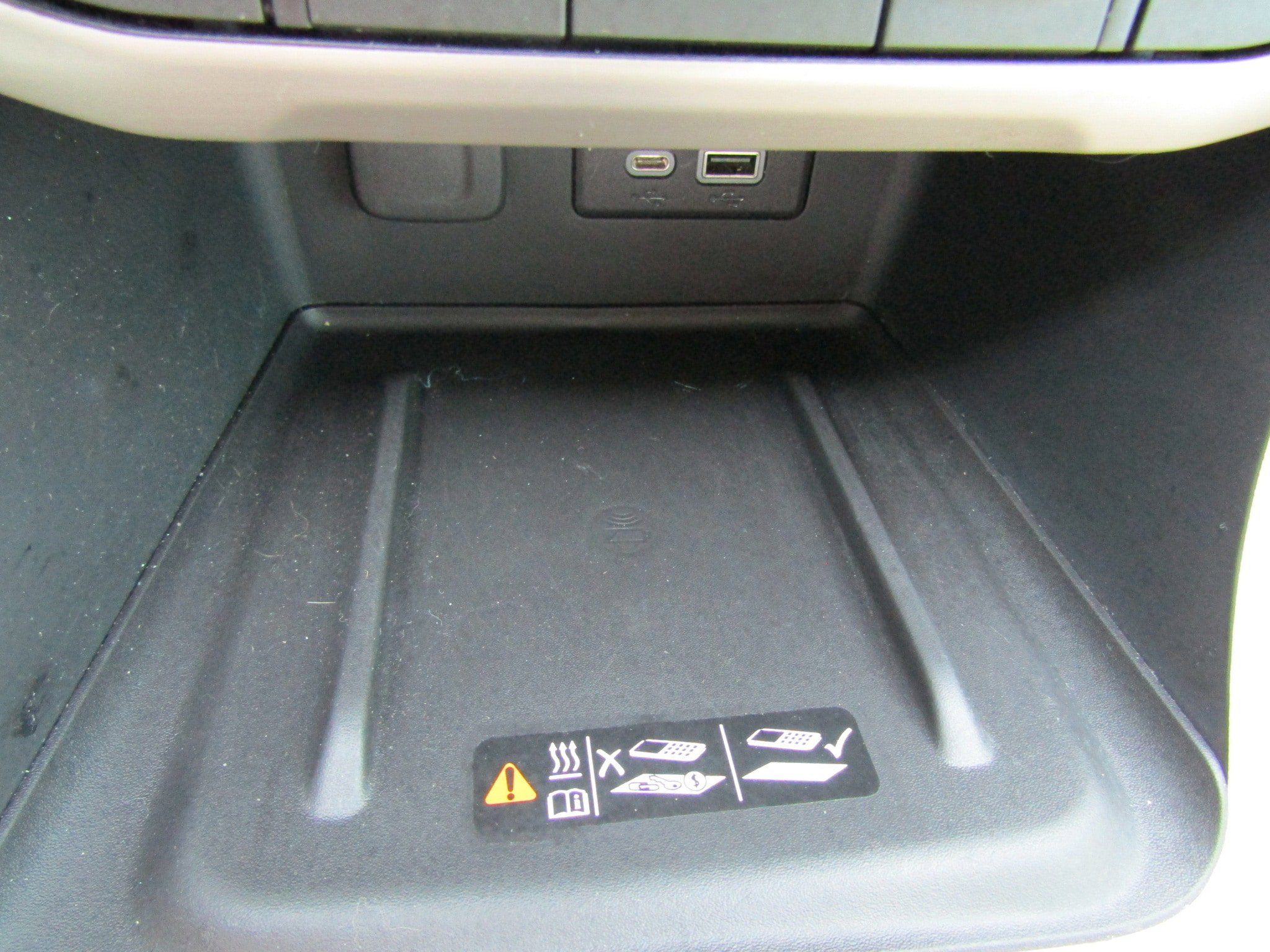 Used 2023 GMC Acadia Denali w/ Denali Ultimate Package image 33