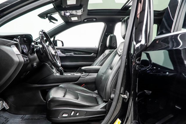 Used 2020 Cadillac XT6 Premium Luxury image 41