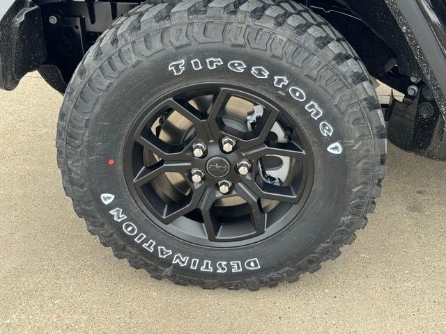 New 2026 Jeep Gladiator Sport AWD/4WD image 45