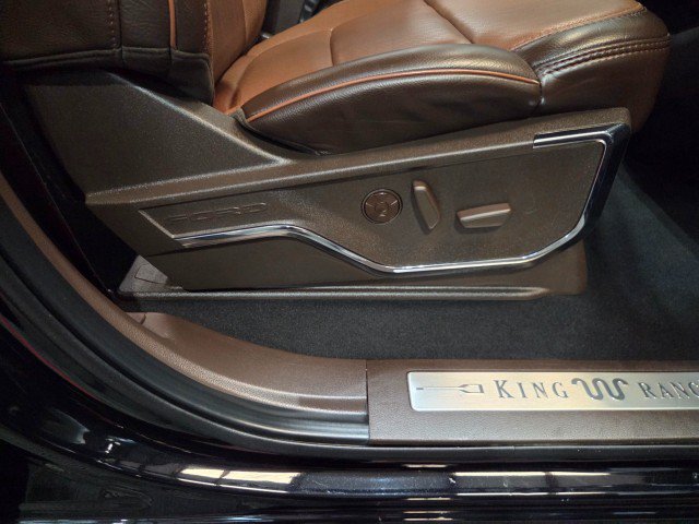 Used 2024 Ford F250 King Ranch w/ Tremor Off-Road Package AWD/4WD image 77
