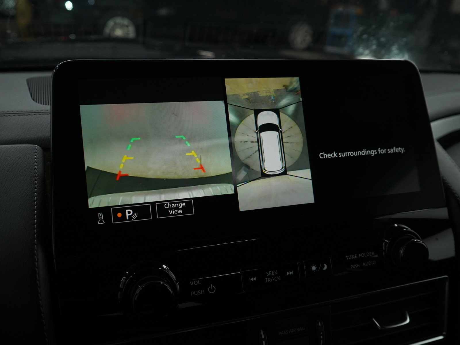 Used 2024 INFINITI QX80 Premium Select image 27