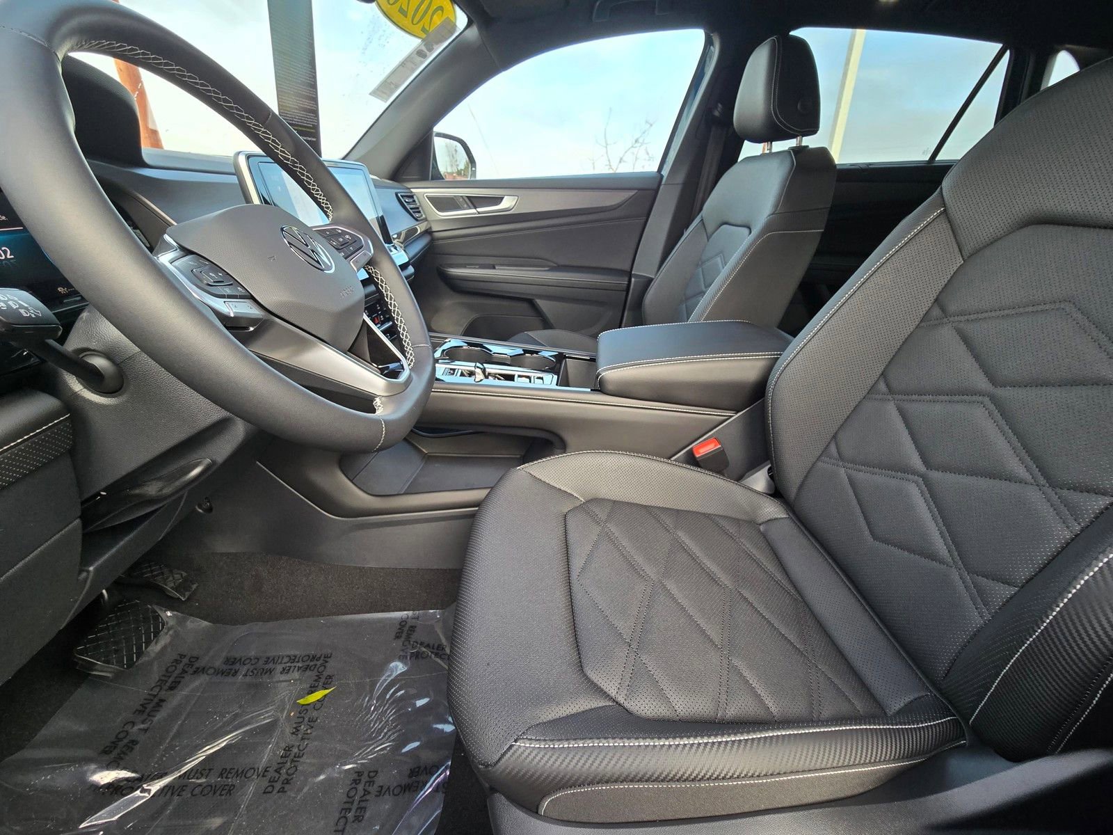 New 2026 Volkswagen Atlas Cross Sport SE image 11