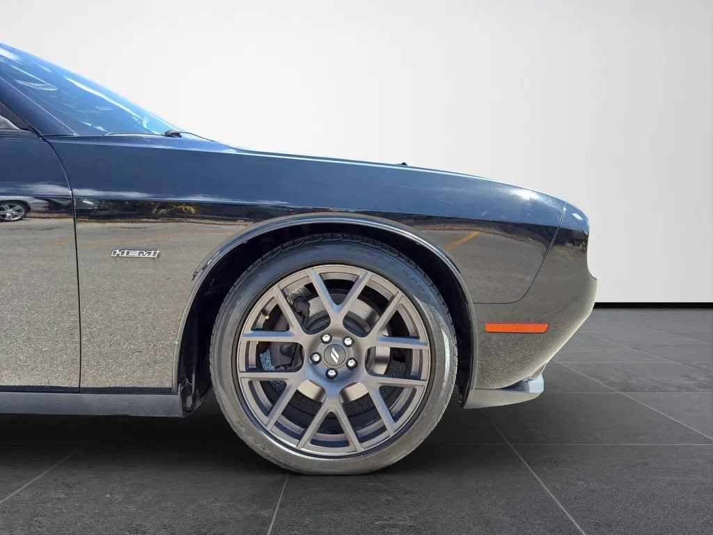 Used 2017 Dodge Challenger R/T Plus RWD image 32