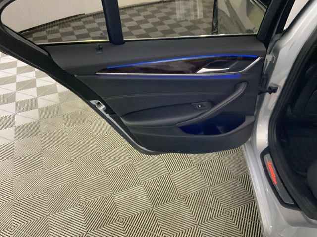 Used 2017 BMW 540i xDrive AWD/4WD image 29